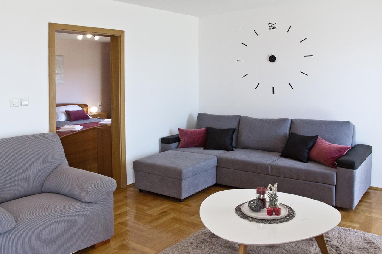 Apartment Noel คาชเตลา ภายนอก รูปภาพ